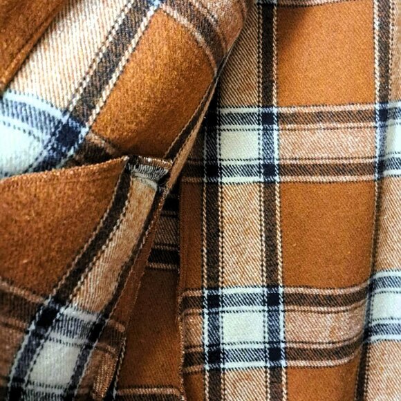 New Ci Sono Plaid Fleece Hooded Knee-length Shacket for Layering in Cold Weather - Picture 4 of 5